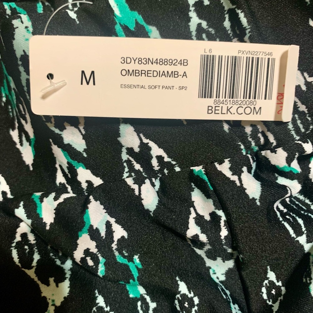 Stretchy Wide Leg Pants - Picture 2 of 3